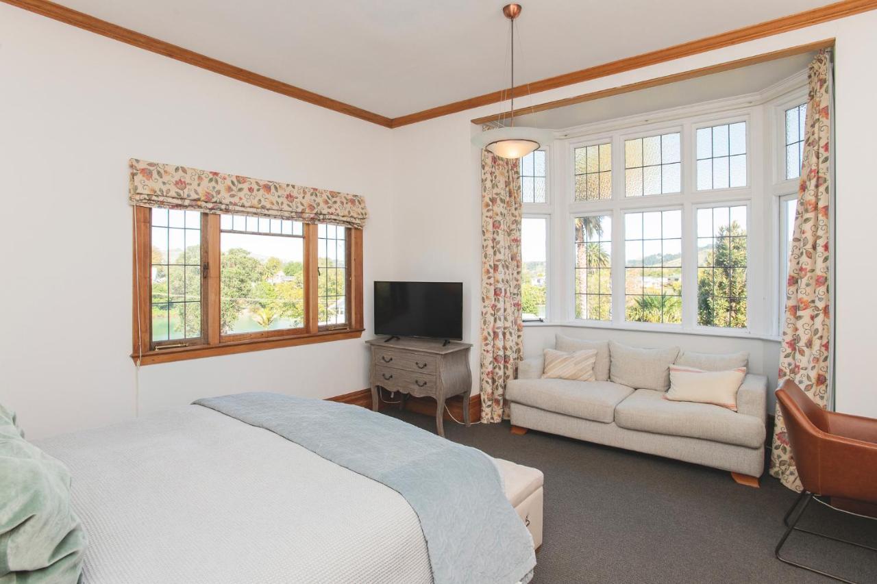 Cedar House Bed and Breakfast Gisborne Εξωτερικό φωτογραφία