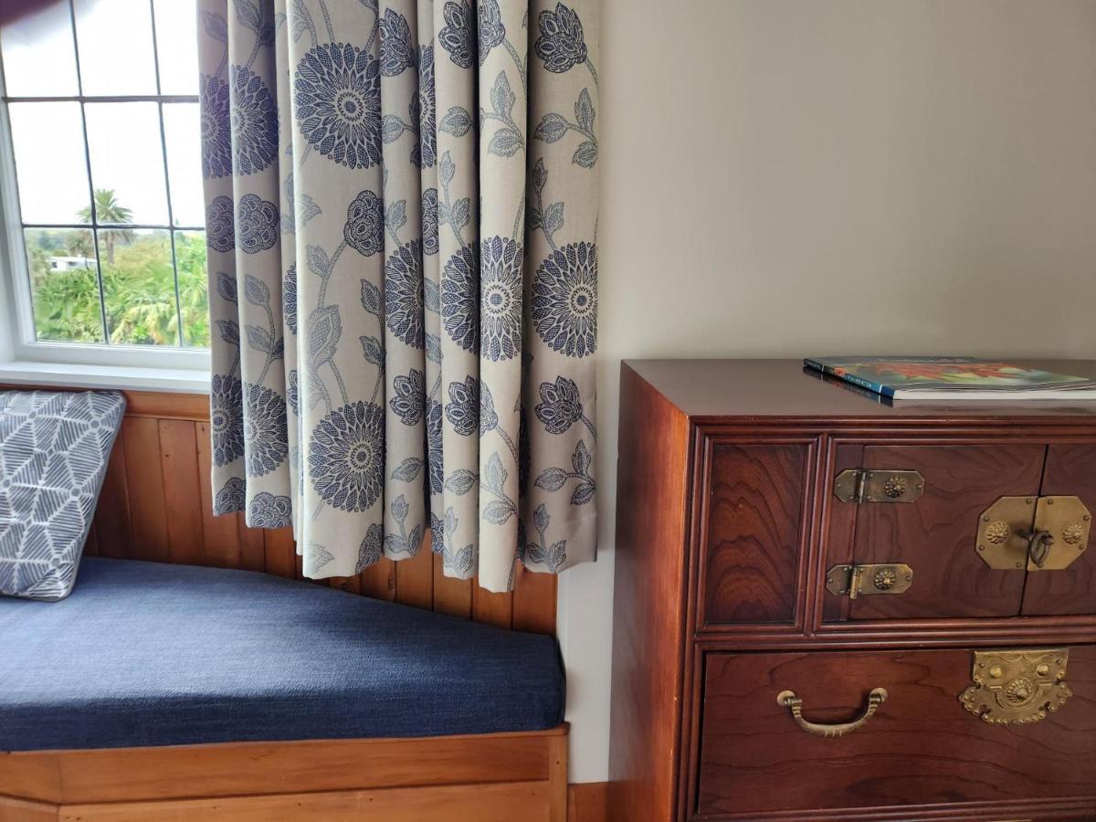 Cedar House Bed and Breakfast Gisborne Εξωτερικό φωτογραφία